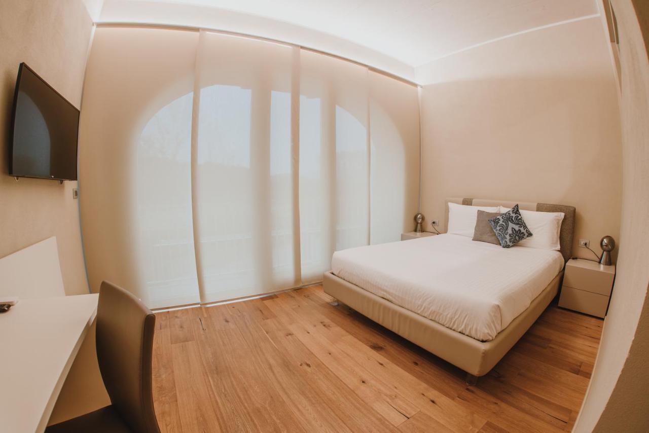 La Cascina Di Carlotta 1846 Agriturismo อัลบา ภายนอก รูปภาพ