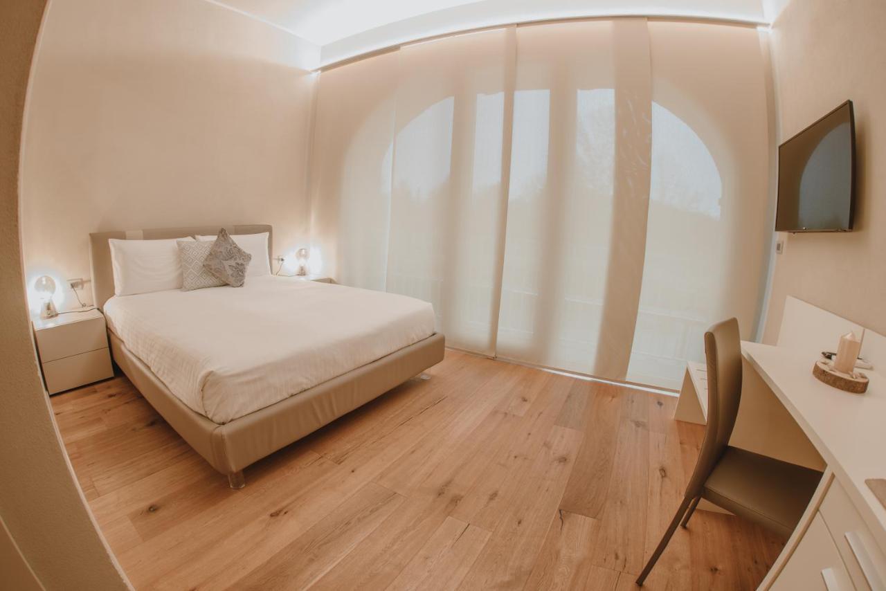 La Cascina Di Carlotta 1846 Agriturismo อัลบา ภายนอก รูปภาพ