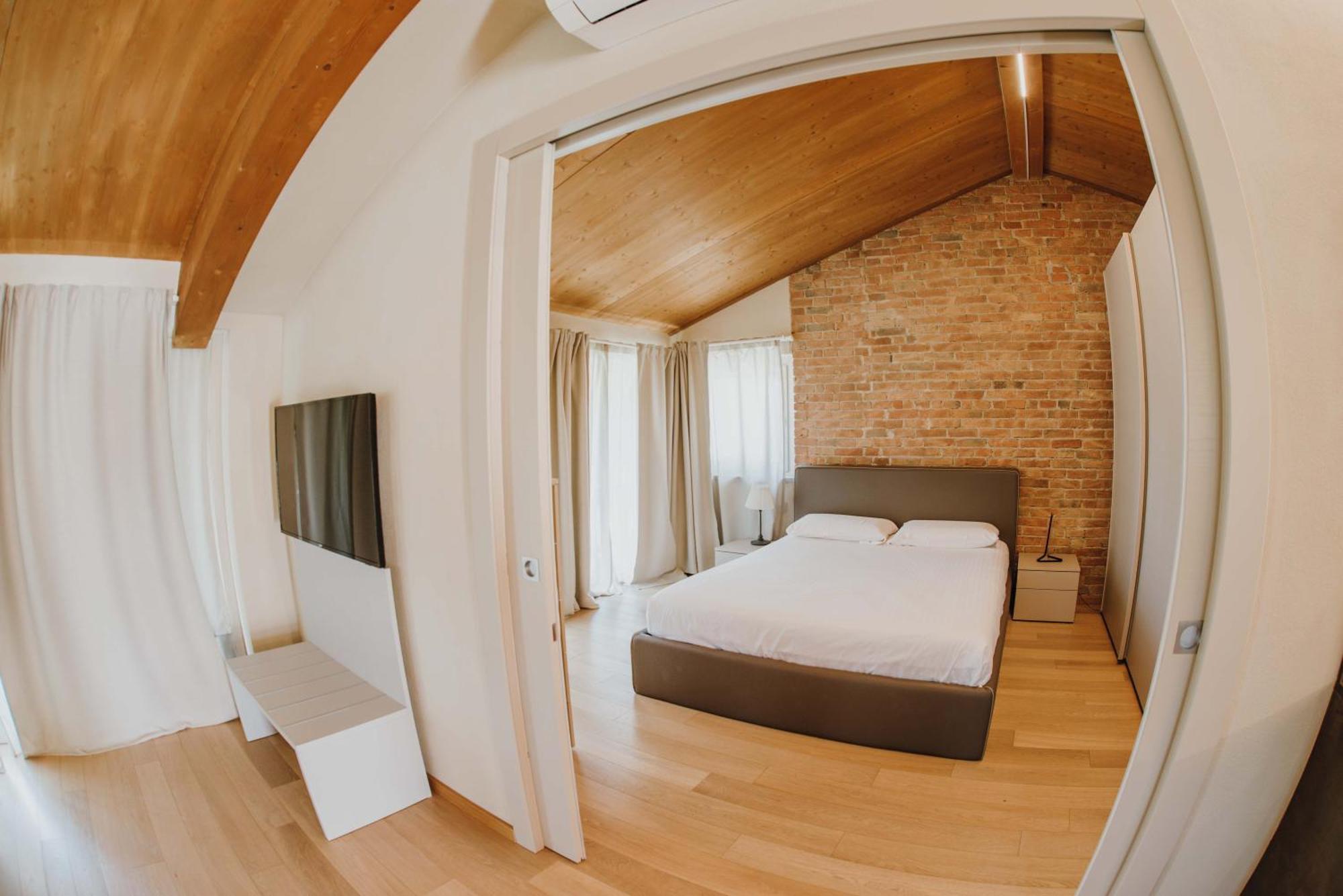 La Cascina Di Carlotta 1846 Agriturismo อัลบา ภายนอก รูปภาพ